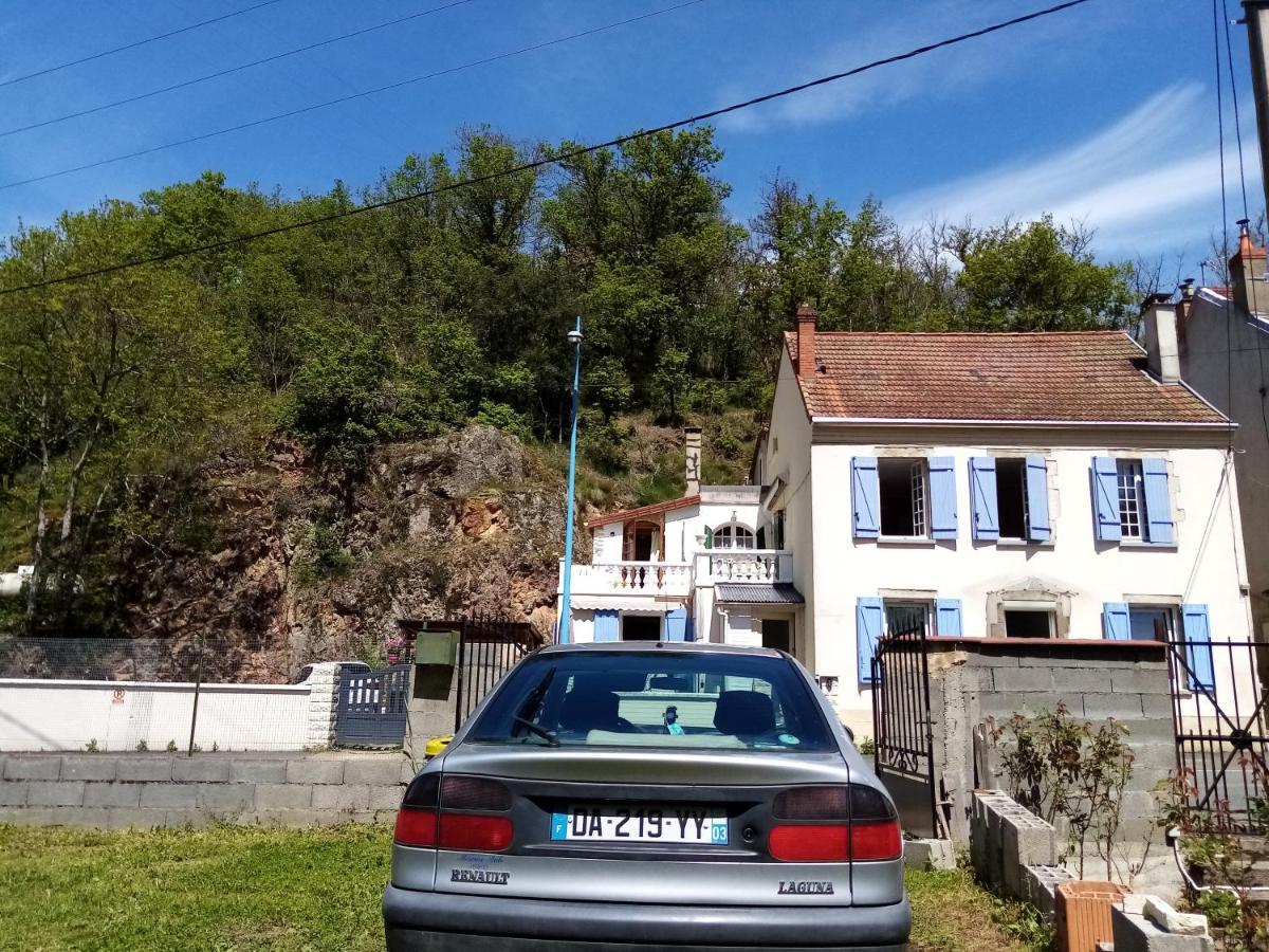 Gite Des Grivats Cusset Exterior photo